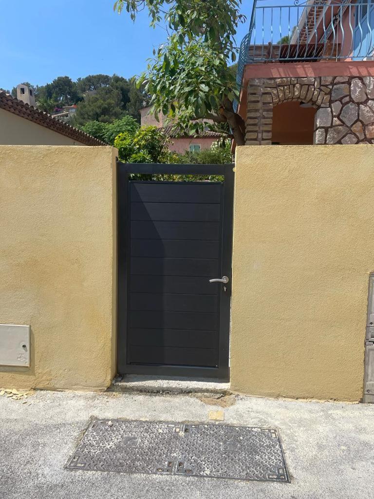 Beaux Appartements 3 Pieces Avec Espaces Exterieurs Et Parking - Proche Plage Hyères Eksteriør billede